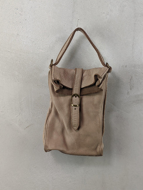 Kleine Ledertasche aus Waschleder